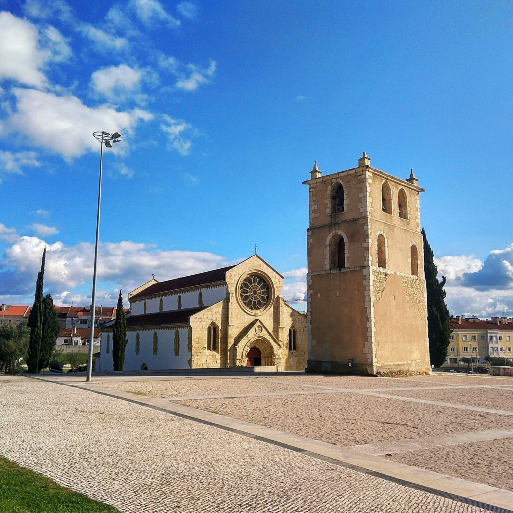 Igreja De Santa Maria Dos Olivais 3